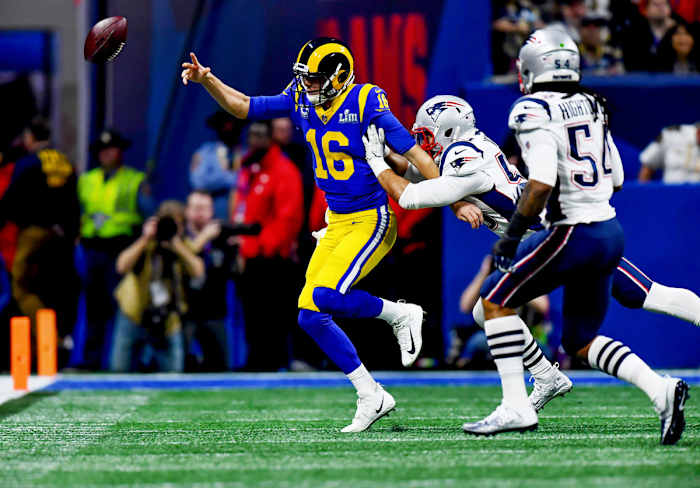 sb53-goff-sideline-throw-jwm.jpg